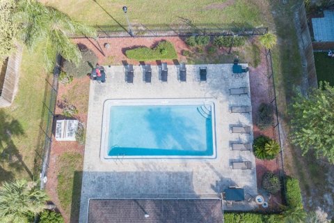 Condominio en venta en Brandon, Florida, 2 dormitorios, 85.28 m2 № 1904368 - foto 2