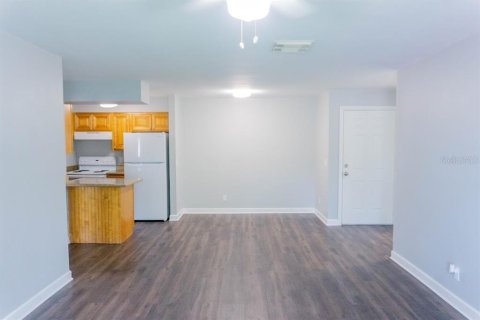 Condominio en venta en Brandon, Florida, 2 dormitorios, 85.28 m2 № 1904368 - foto 25