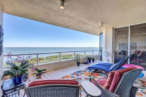 Condo in Longboat Key, Florida, 2 bedrooms № 2109547 - photo 13