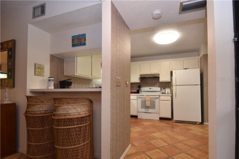 Copropriété à louer à Sarasota, Floride: 3 chambres, 119.19 m2 № 1191073 - photo 8