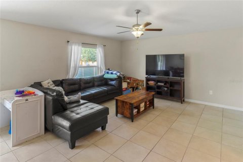 House in Ruskin, Florida 3 bedrooms, 143.07 sq.m. № 2219814 - photo 7
