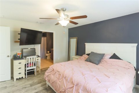 House in Ruskin, Florida 3 bedrooms, 143.07 sq.m. № 2219814 - photo 19
