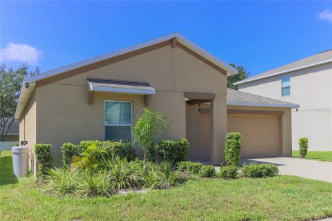 House in Ruskin, Florida 3 bedrooms, 143.07 sq.m. № 2219814 - photo 15