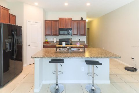 House in Ruskin, Florida 3 bedrooms, 143.07 sq.m. № 2219814 - photo 5