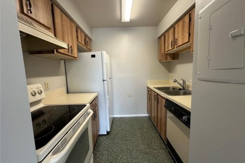 Condominio en alquiler en Orlando, Florida, 1 dormitorio, 49.15 m2 № 1905794 - foto 11