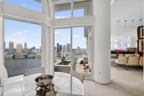 Купить кондоминиум в Авентура, Флорида 5 спален, 458.01м2, № 2025007 - фото 21