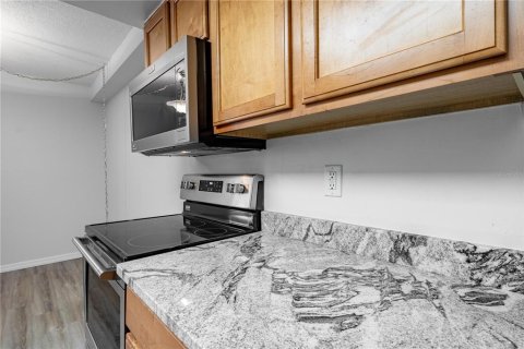 Condo in Casselberry, Florida, 2 bedrooms  № 1679433 - photo 3