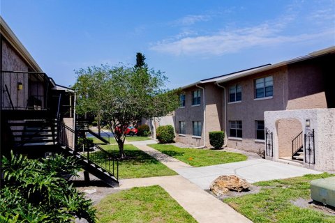 Copropriété à vendre à Casselberry, Floride: 2 chambres, 96.62 m2 № 1679433 - photo 18