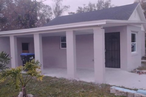 House in Orlando, Florida 3 bedrooms, 90.67 sq.m. № 2109100 - photo 11
