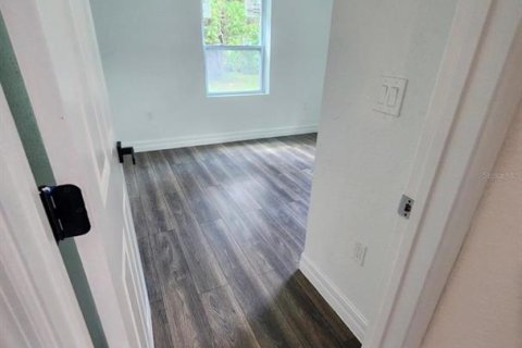 House in Orlando, Florida 3 bedrooms, 90.67 sq.m. № 2109100 - photo 7