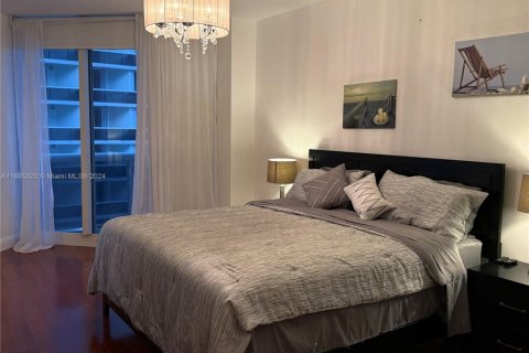 Купить кондоминиум в Серфсайд, Флорида 2 спальни, 161.65м2, № 1965643 - фото 16