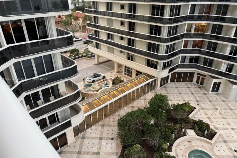 Купить кондоминиум в Серфсайд, Флорида 2 спальни, 161.65м2, № 1965643 - фото 29