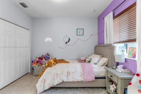 Townhouse in Homestead, Florida 3 bedrooms, 175.03 sq.m. № 1794357 - photo 21