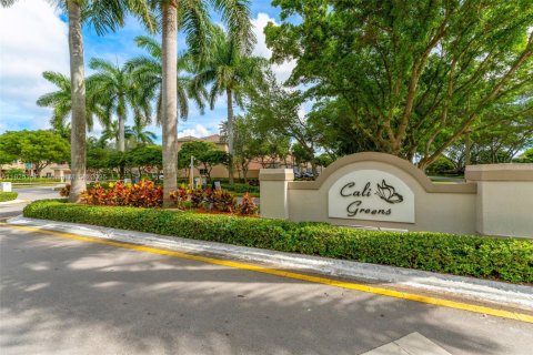 Townhouse in Homestead, Florida 3 bedrooms, 175.03 sq.m. № 1794357 - photo 7