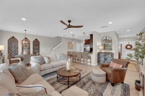 Townhouse in Fort Myers, Florida 3 bedrooms, 187.48 sq.m. № 1841633 - photo 19