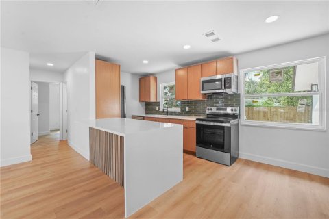 Villa ou maison à vendre à Casselberry, Floride: 3 chambres, 94.02 m2 № 1900719 - photo 6