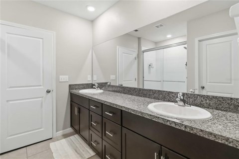 Villa ou maison à vendre à Apollo Beach, Floride: 6 chambres, 312.34 m2 № 2383509 - photo 20
