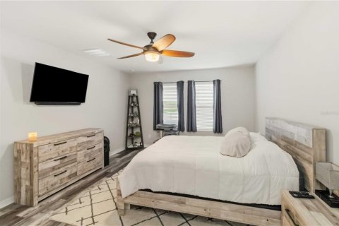 Villa ou maison à vendre à Apollo Beach, Floride: 6 chambres, 312.34 m2 № 2383509 - photo 17