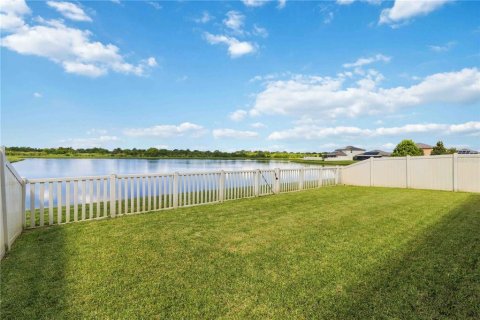 Villa ou maison à vendre à Apollo Beach, Floride: 6 chambres, 312.34 m2 № 2383509 - photo 3