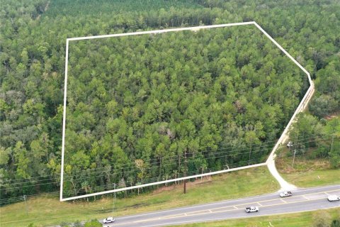 Land in Silver Springs Shores, Florida № 2108875