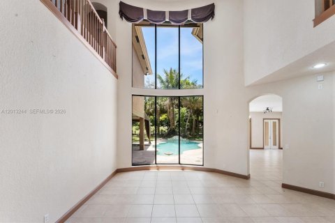 House in Wellington, Florida 5 bedrooms, 386.75 sq.m. № 2088420 - photo 5