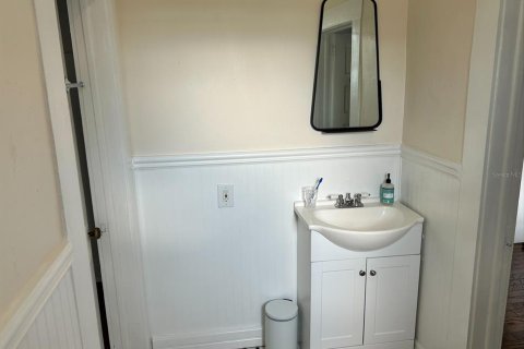 House in Tampa, Florida 2 bedrooms, 84.17 sq.m. № 2221619 - photo 12