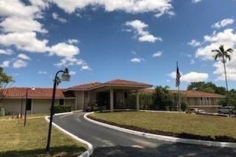 Condo in Lauderhill, Florida, 2 bedrooms № 2243596 - photo 15
