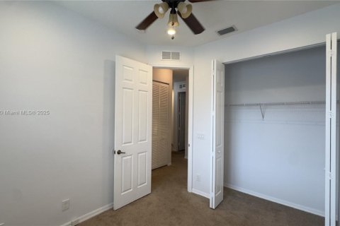 Townhouse in Jupiter, Florida 3 bedrooms, 119.84 sq.m. № 1790257 - photo 26