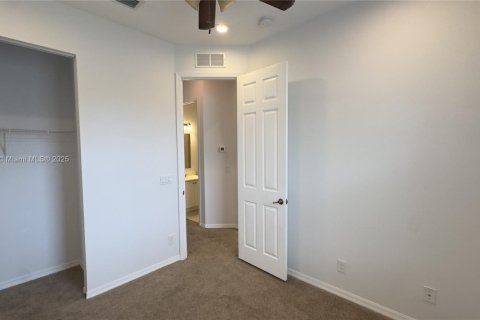 Townhouse in Jupiter, Florida 3 bedrooms, 119.84 sq.m. № 1790257 - photo 28
