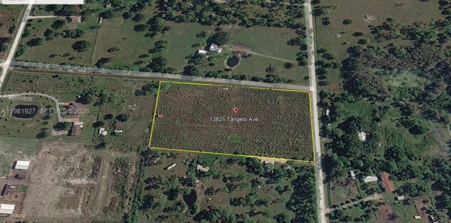 Terreno en Clewiston, Florida № 2050589