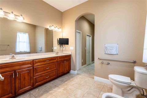 Villa ou maison à vendre à Land O' Lakes, Floride: 3 chambres, 223.52 m2 № 2107083 - photo 28
