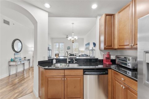 Condo in Four Corners, Florida, 3 bedrooms  № 1677274 - photo 9