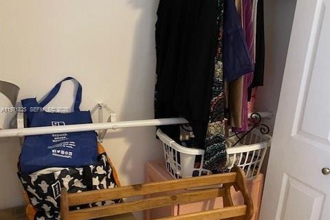 Condominio en venta en Lauderhill, Florida, 2 dormitorios, 86.12 m2 № 2032899 - foto 13