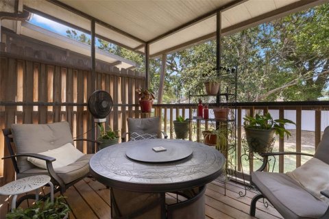Townhouse in Pinellas Park, Florida 2 bedrooms, 110.55 sq.m. № 1677767 - photo 22