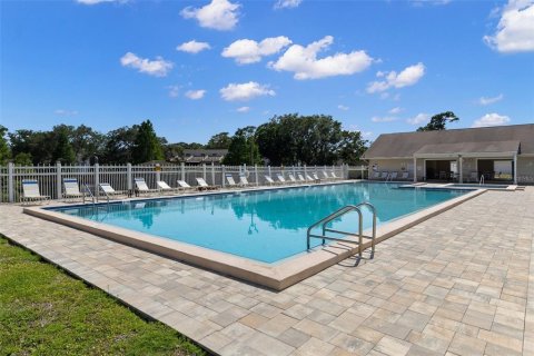 Townhouse in Pinellas Park, Florida 2 bedrooms, 110.55 sq.m. № 1677767 - photo 30
