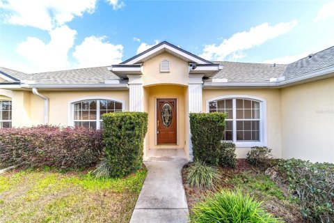 Villa ou maison à vendre à Ocala, Floride: 3 chambres, 217.58 m2 № 2320876 - photo 2
