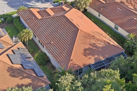 Villa ou maison à vendre à Sarasota, Floride: 3 chambres, 194.17 m2 № 2312720 - photo 4