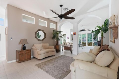 Villa ou maison à vendre à Sarasota, Floride: 3 chambres, 194.17 m2 № 2312720 - photo 10