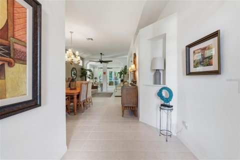 Villa ou maison à vendre à Sarasota, Floride: 3 chambres, 194.17 m2 № 2312720 - photo 8