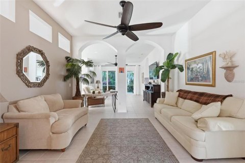 Villa ou maison à vendre à Sarasota, Floride: 3 chambres, 194.17 m2 № 2312720 - photo 9