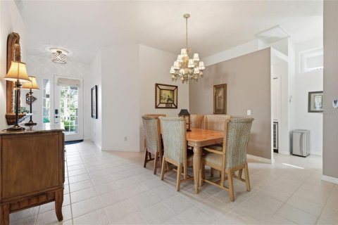 Villa ou maison à vendre à Sarasota, Floride: 3 chambres, 194.17 m2 № 2312720 - photo 12