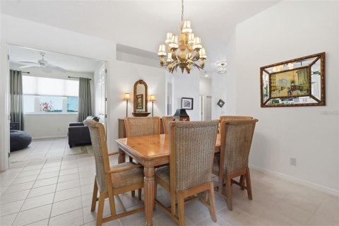 Villa ou maison à vendre à Sarasota, Floride: 3 chambres, 194.17 m2 № 2312720 - photo 13
