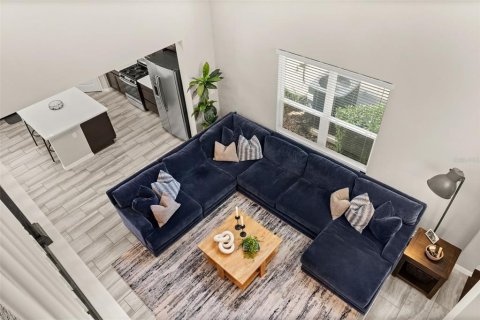 House in Winter Garden, Florida 4 bedrooms, 212.93 sq.m. № 1900467 - photo 17