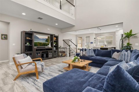 House in Winter Garden, Florida 4 bedrooms, 212.93 sq.m. № 1900467 - photo 8