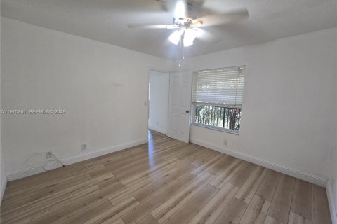 Copropriété à louer à Plantation, Floride: 2 chambres, 89.65 m2 № 2038297 - photo 4