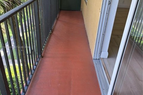 Copropriété à louer à Plantation, Floride: 2 chambres, 89.65 m2 № 2038297 - photo 12