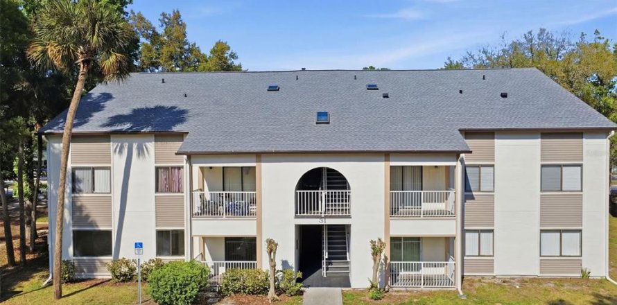 Condo in Port Orange, Florida, 2 bedrooms № 2097494