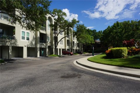 Condominio en venta en Tampa, Florida, 1 dormitorio, 83.61 m2 № 1807318 - foto 8