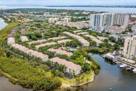 Condominio en venta en Tampa, Florida, 1 dormitorio, 83.61 m2 № 1807318 - foto 1