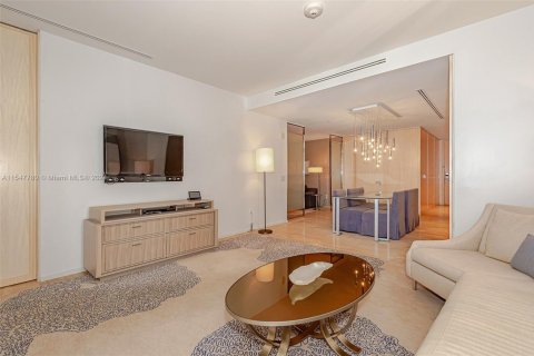 Condo in Bal Harbour, Florida, 2 bedrooms  № 1057686 - photo 10